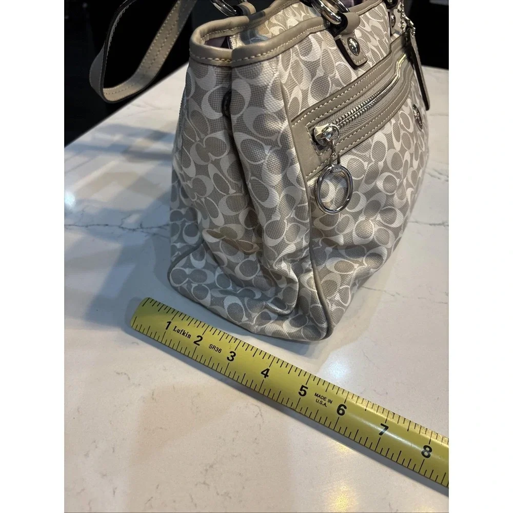 COACH Chelsea Signature Bias Tote Bag Handbag Gray White Coated Canvas